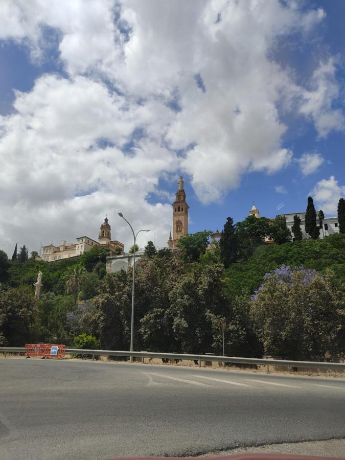 Apartamento Duplex El Monumento San Juan de Aznalfarache Exteriér fotografie